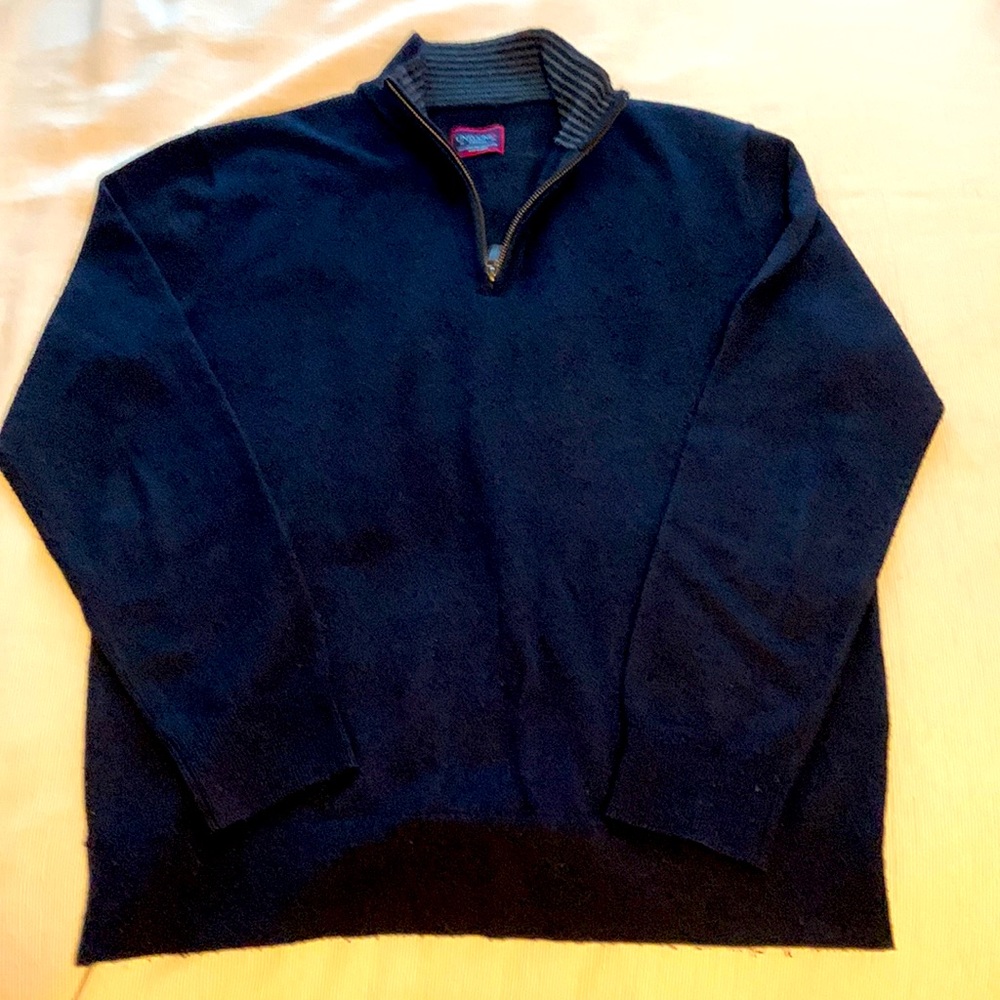 UNTUCKit Pullover Sweater